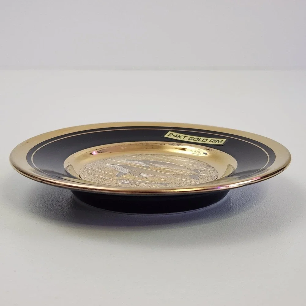 Dynasty Chokin Art Collection Plate‎ 24 KT Gold Rim Humpback Whale 4